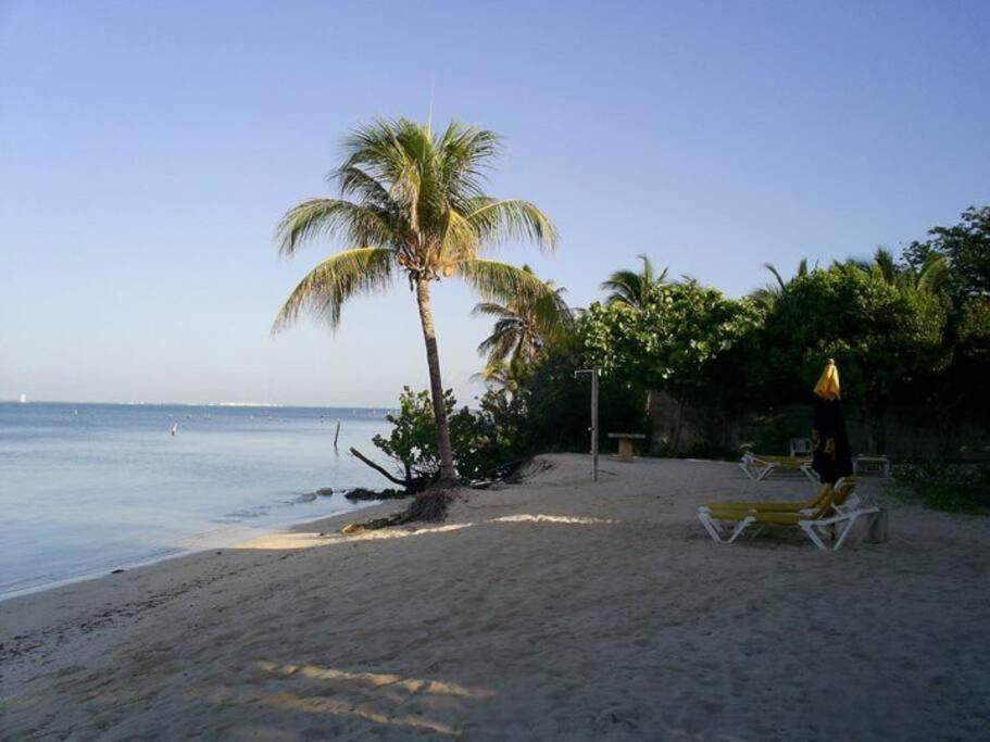 Marysol Private Beach Next To Nomads D5 Isla Mujeres Exterior photo